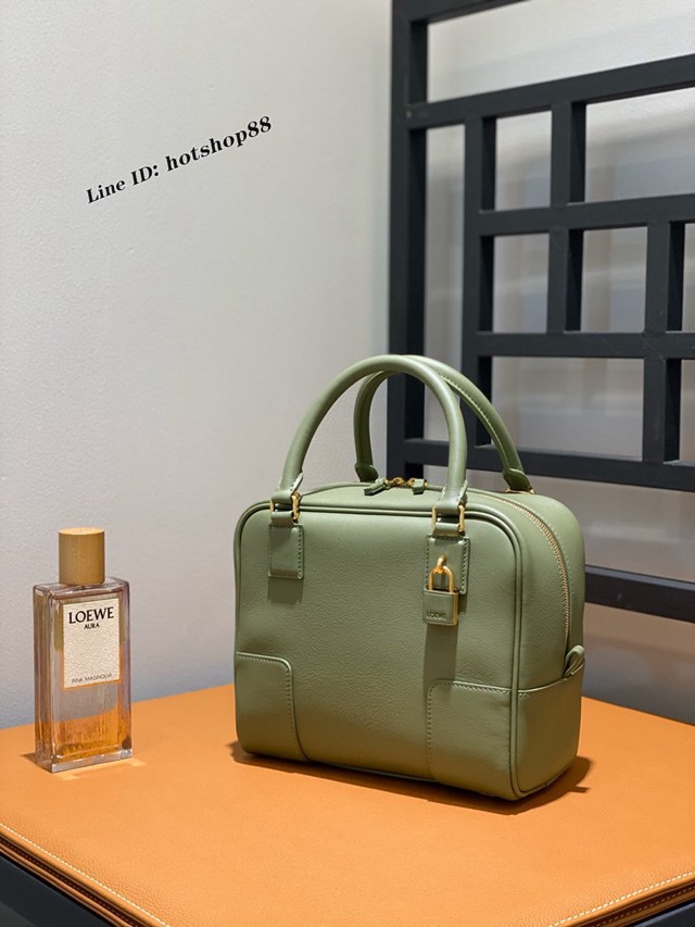 Loewe專櫃2022新款全皮純色手提肩背女包 羅意威Amazono手提包 10522 lyw1431